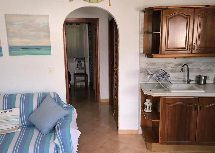 アパート Oasis デニア